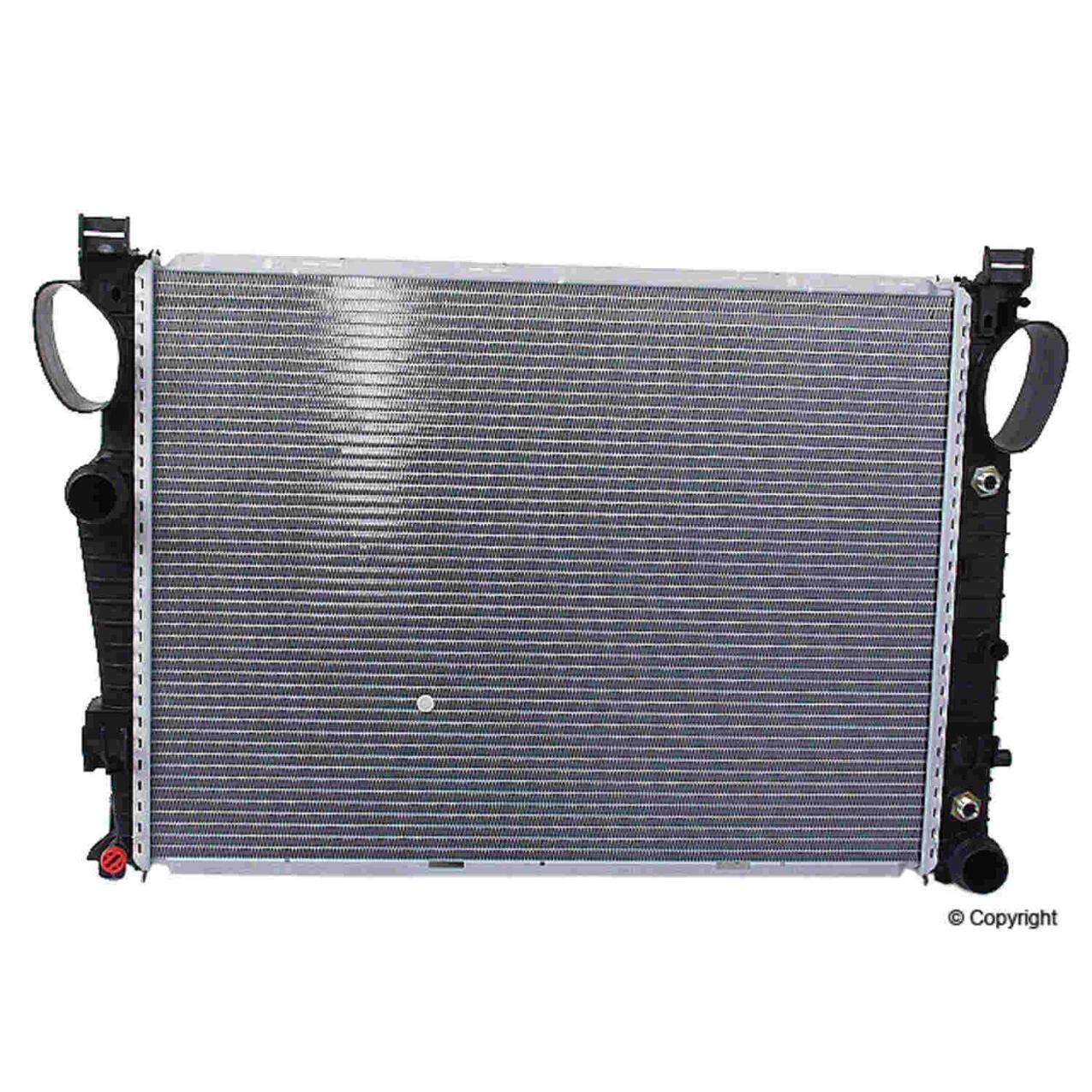 Mercedes Radiator (Auto Trans) 2205000903 - Behr Premium 376712571